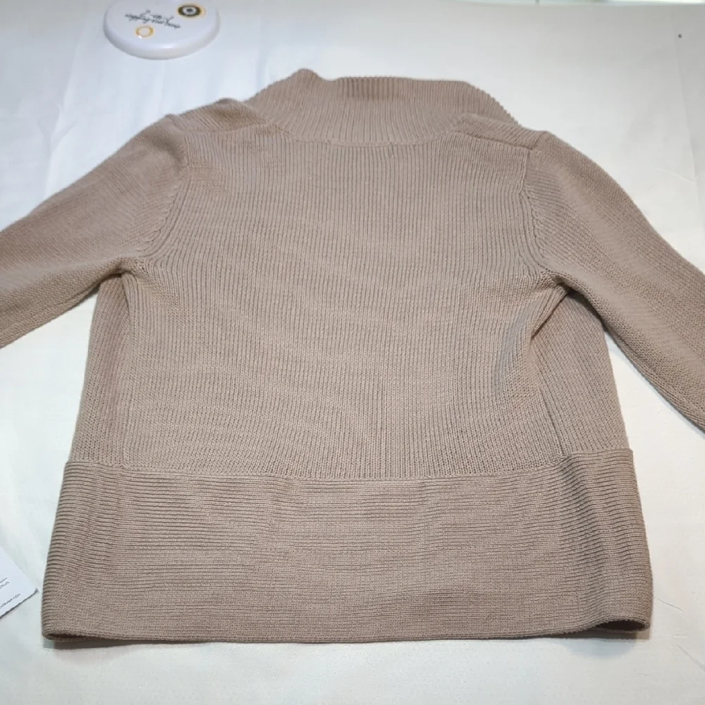 Ivanka Trump Tan Cardigan with Gold Zippers